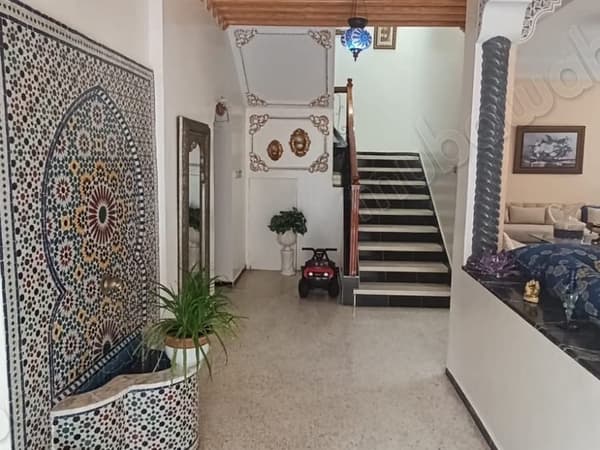 Superbe maison à vendre à Hay Al Fath. 3 chambres