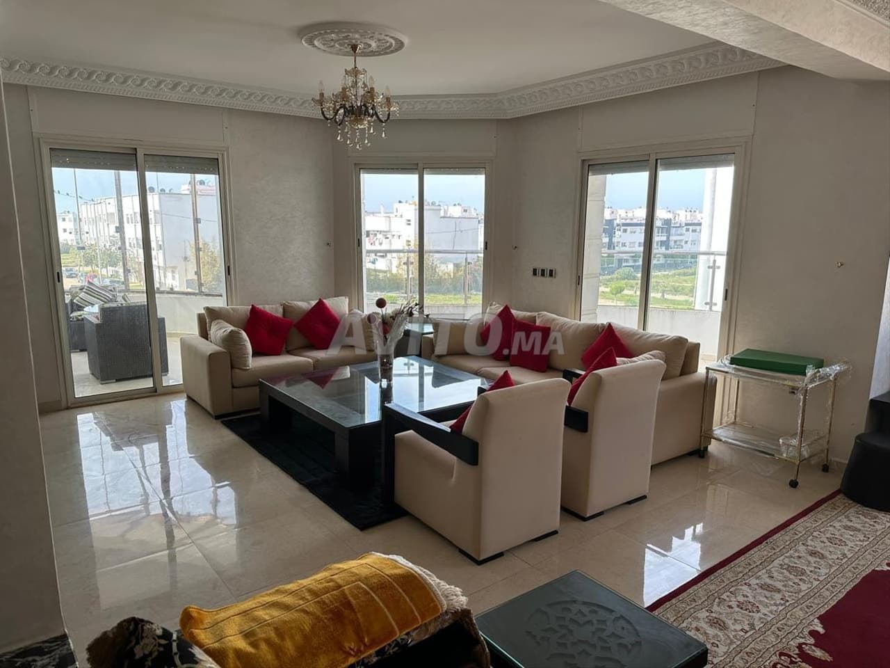 AGRÉABLE APPARTEMENT À VENDRE AU HARHOURA