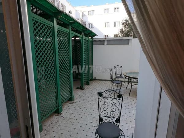À louer studio meublé de luxe Gauthier - terrasse