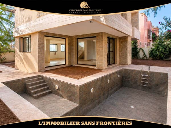 Villa vide de 470 m² à Targa – 4 chambres, suite, piscine privée et jardin