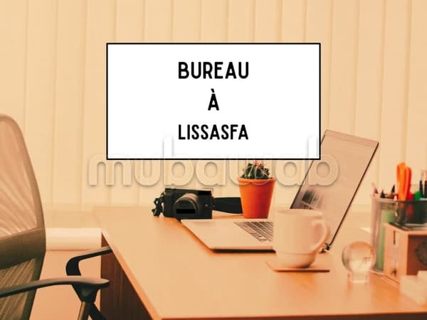 Büro im 2. Stock mit Parkplatz in Lissasfa