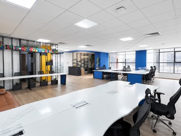 Bureau haut standing aménagé et meublé 250m