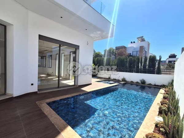 Villa à vendre 425 m², 6 chambres Tamaris Dar Bouazza