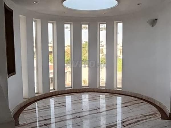 Villa de luxe à louer Souissi