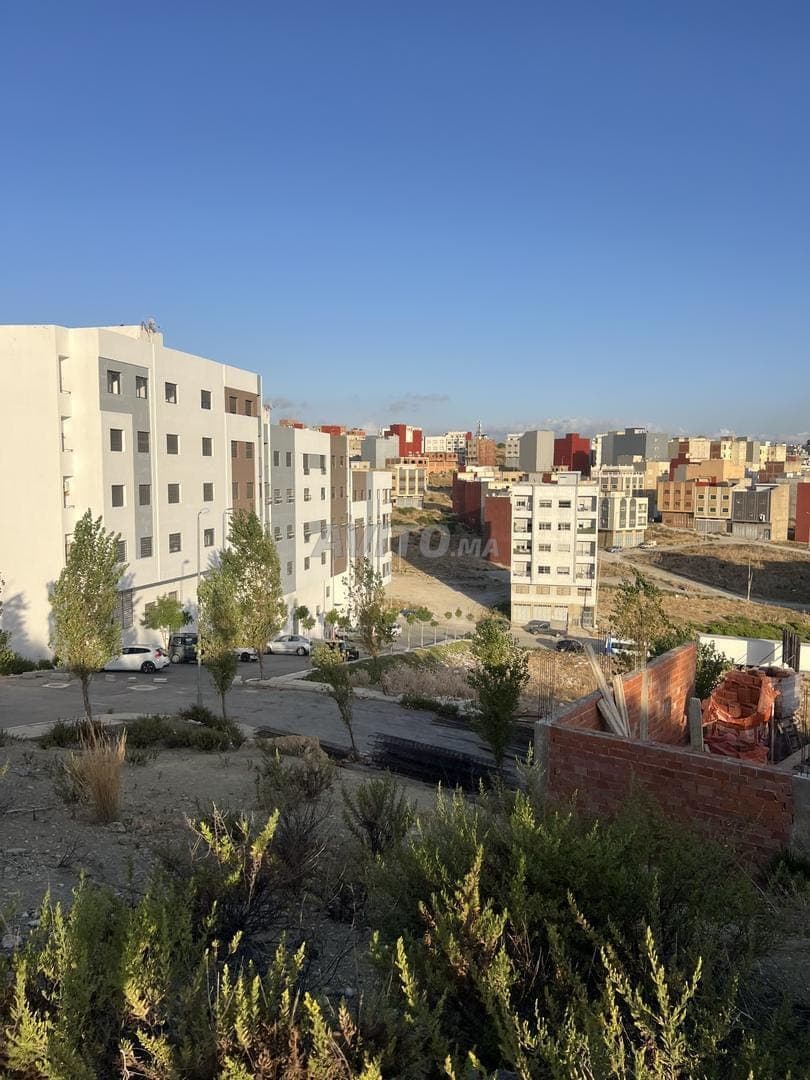 Plot for sale 157 m², garage and three floors possible