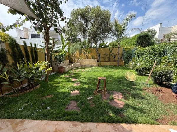 Villa t4 de 250m² – 3 chambres ch. Perso