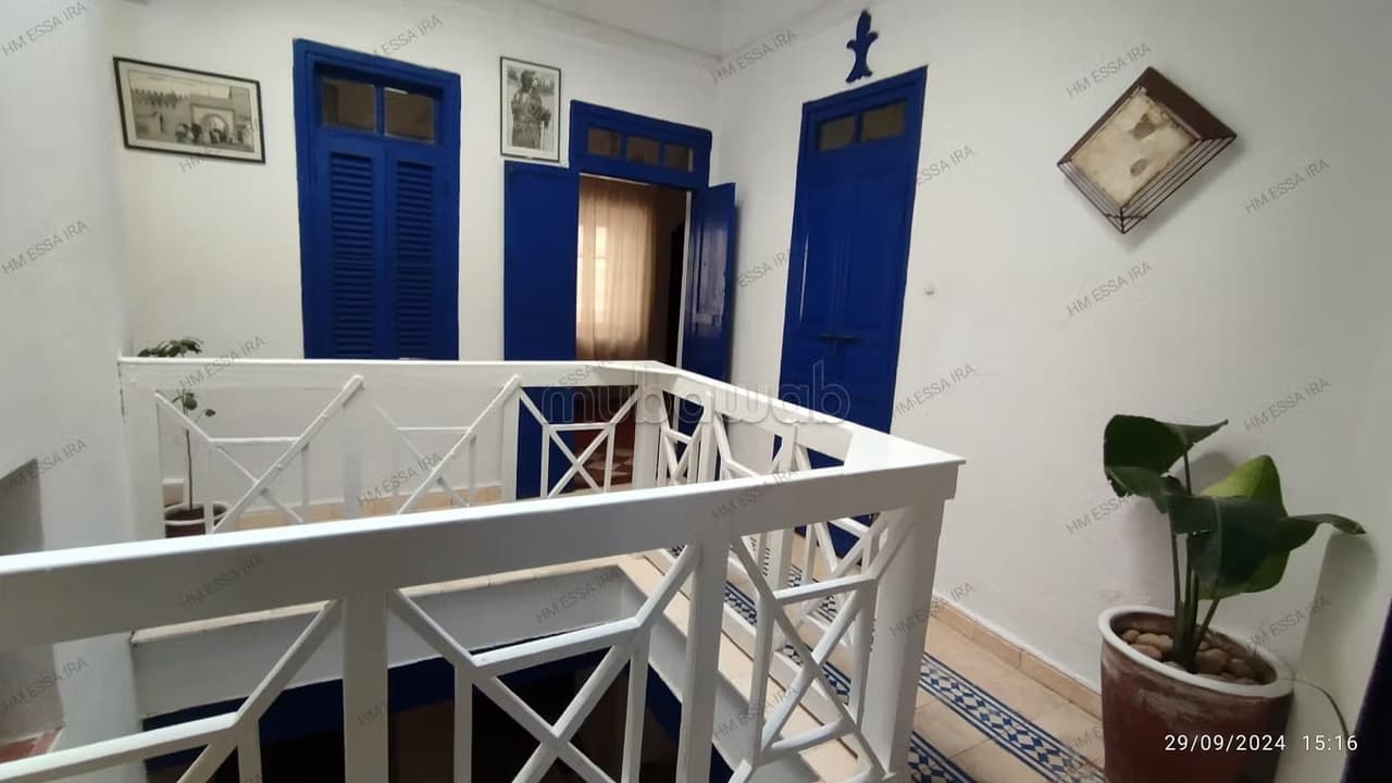 Prachtige riad te koop in de Medina. 7 slaapkamers