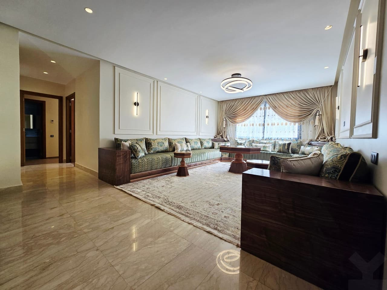 Appartement van 112 m² te huur in Casablanca Burger
