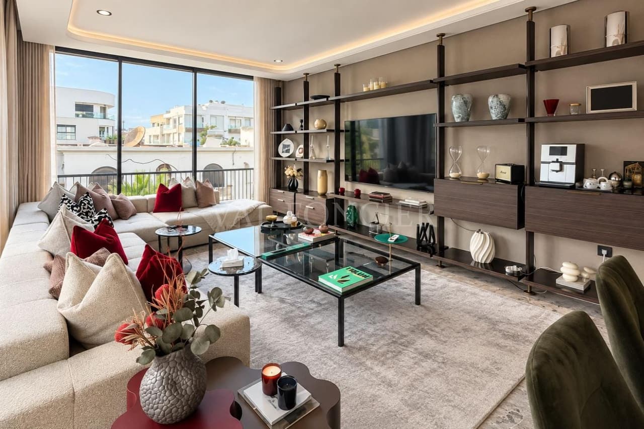 Modern Sale Apartment 131m2 3 bedrooms with terrace Ferme Bretone, Casablanca