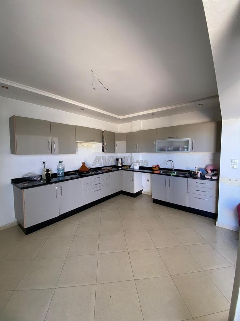 Apartment for sale 215 m² in Kénitra