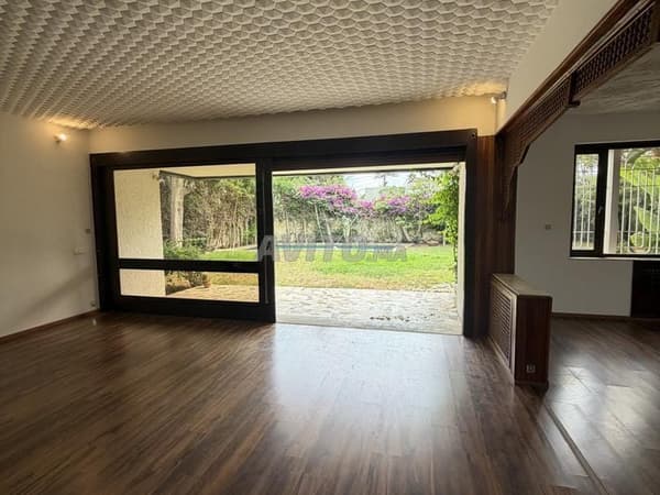 Villa for rent – 4 bedrooms – Langham