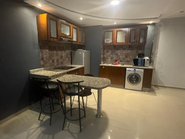 Location d'un appartement à Riyad. 1 belle chambre. Bien meublé