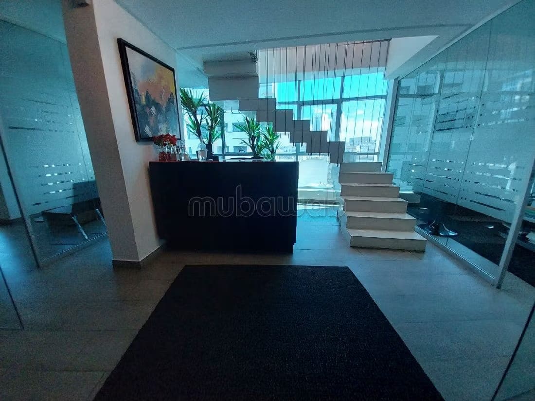 Prime kantoor van 220 m² ingericht aan Boulevard d'Anfa