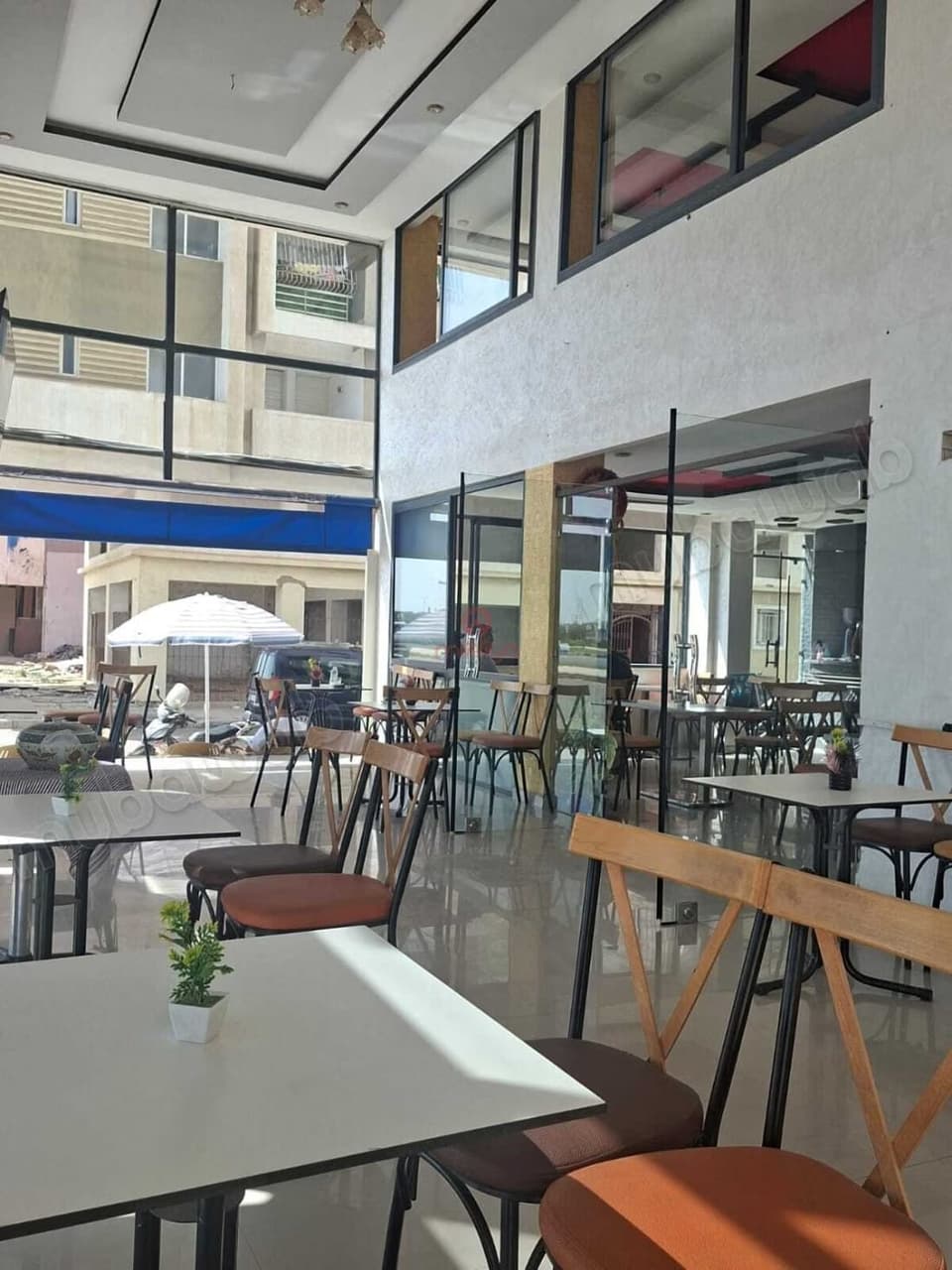 Vendita Locale a Bouznika
