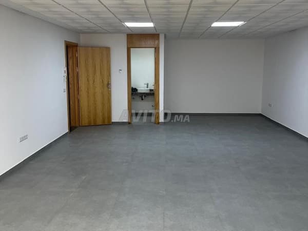 2 bureaux neufs Madinat Errahma / Dar Bouazza
