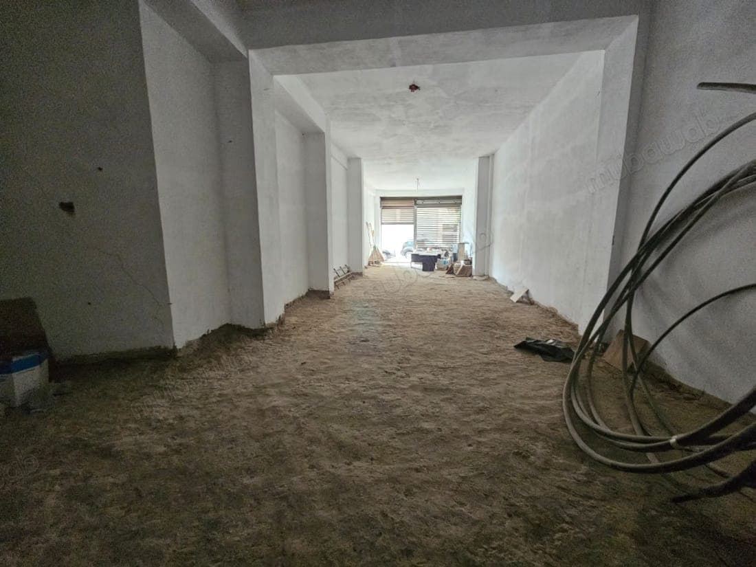Vente magasin de 222m à ain sebaa