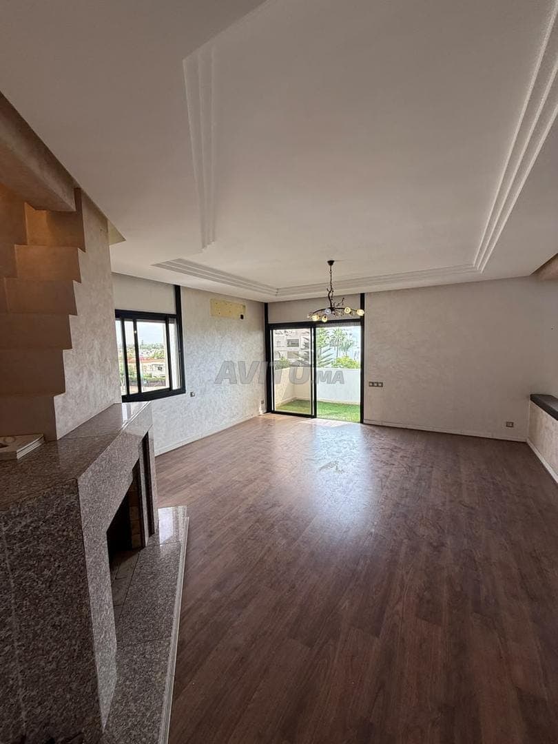 Duplex zu verkaufen in Hay Riad