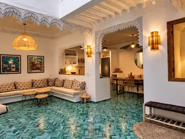 Riad rénové 4 chambres avec bassin – Bab Doukkala