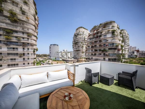 Appartement haut standing à louer CFC