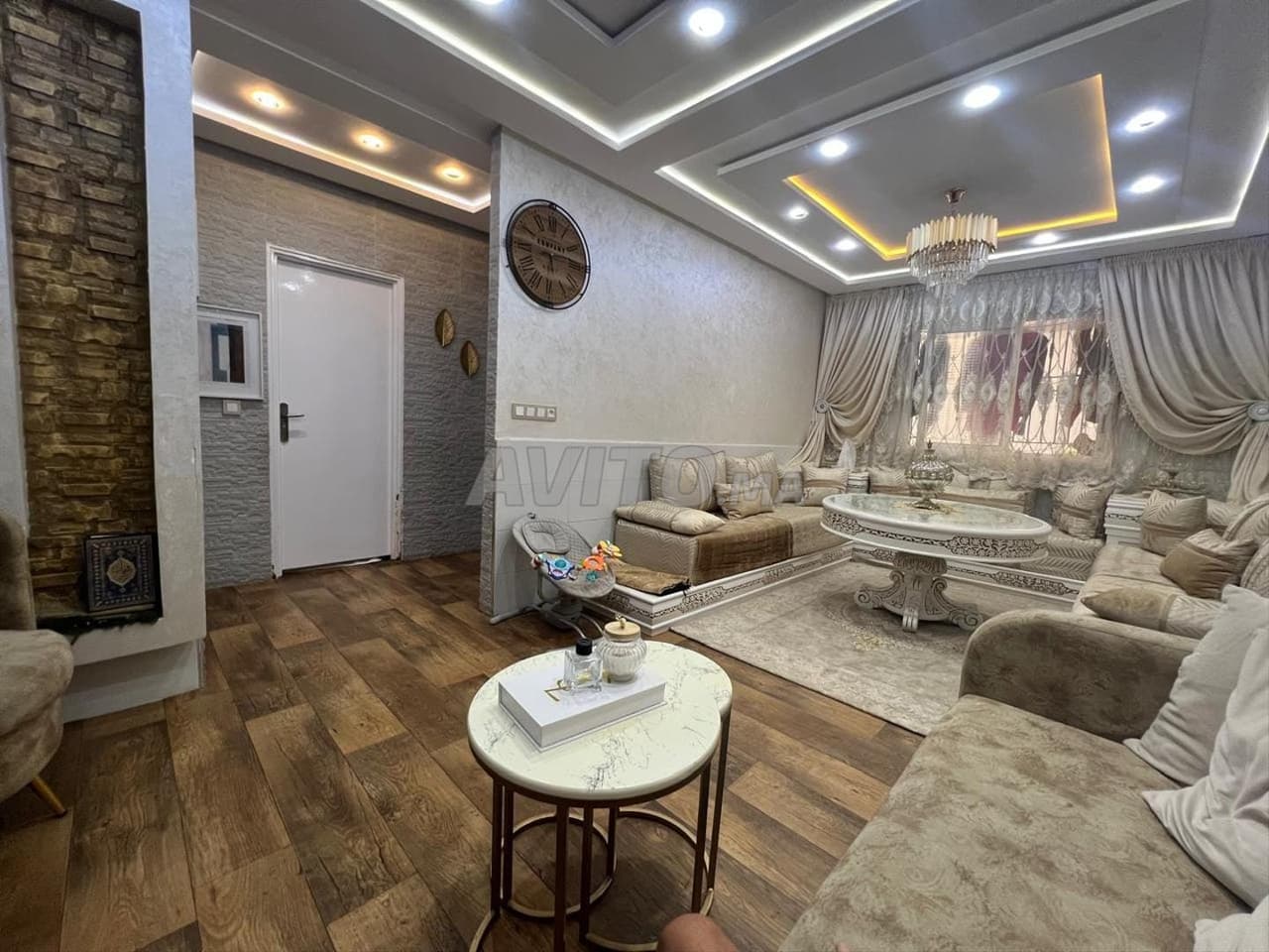 Gemeubileerd appartement te huur nabij het stadion Bni Touzine