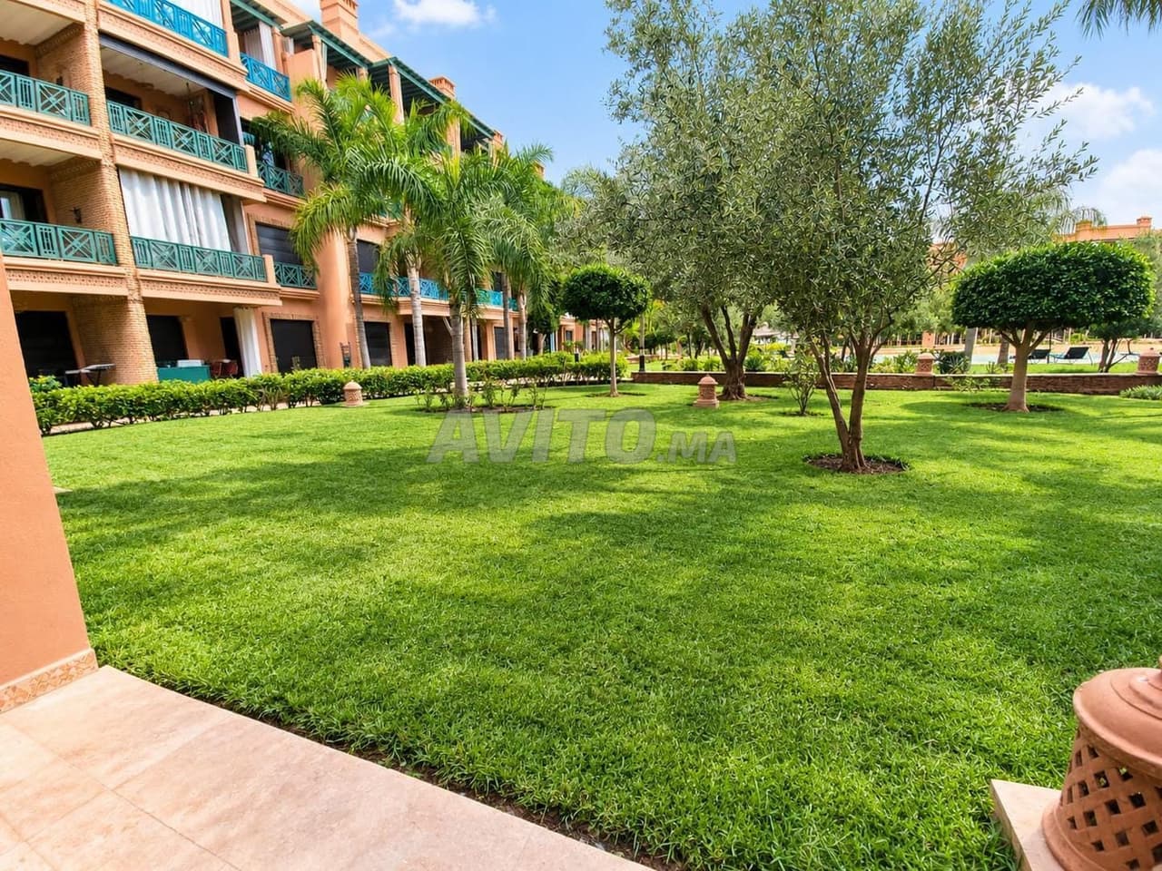 Superbe appartement rez-de-jardin agdal