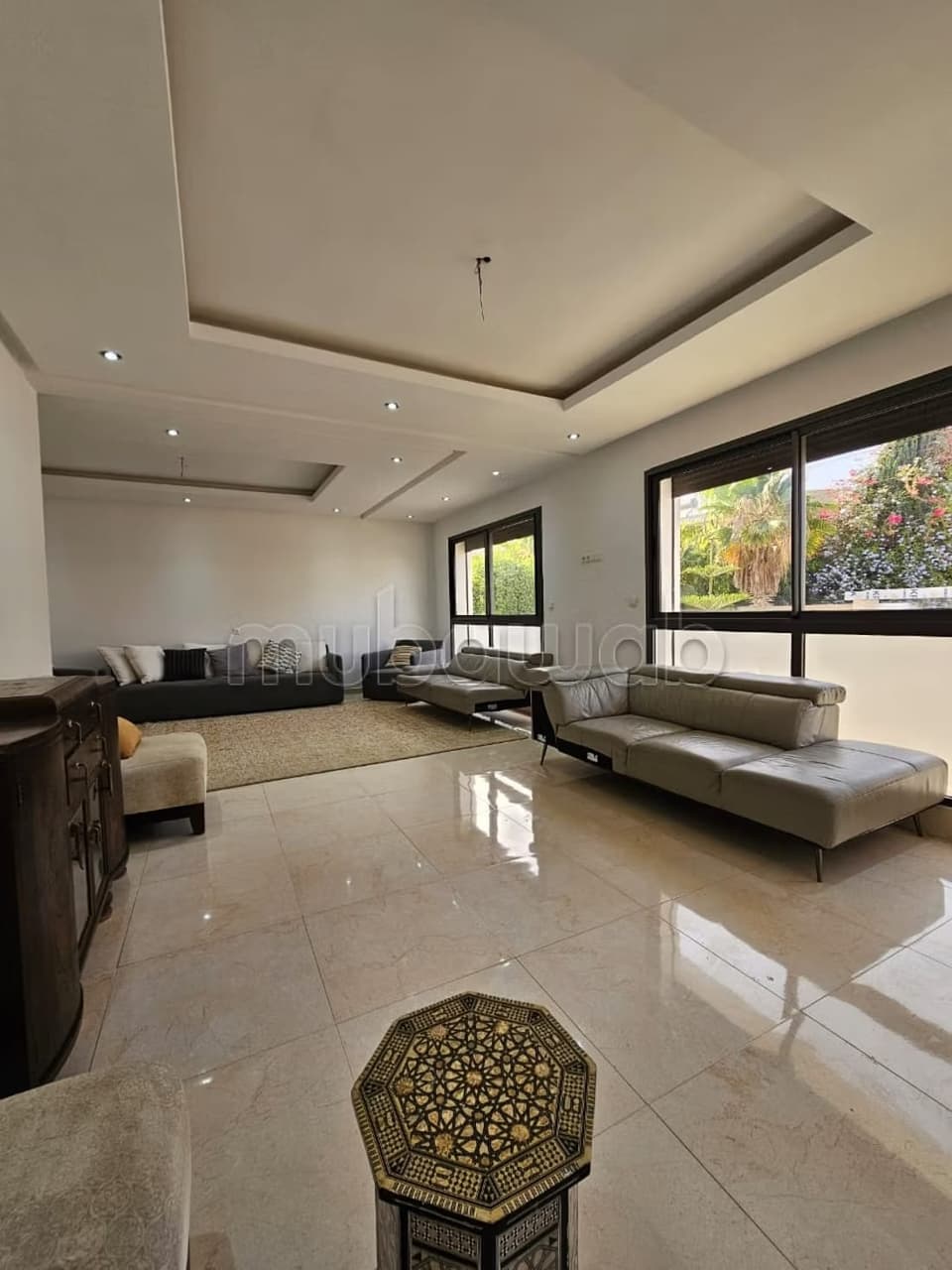 Long-term rental empty villa Sanaba