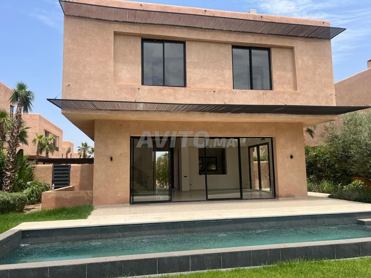 À VENDRE-VILLA DE PRESTIGE-MARRAKECH