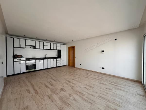 DAR BOUAZZA: Location Appartement Vide