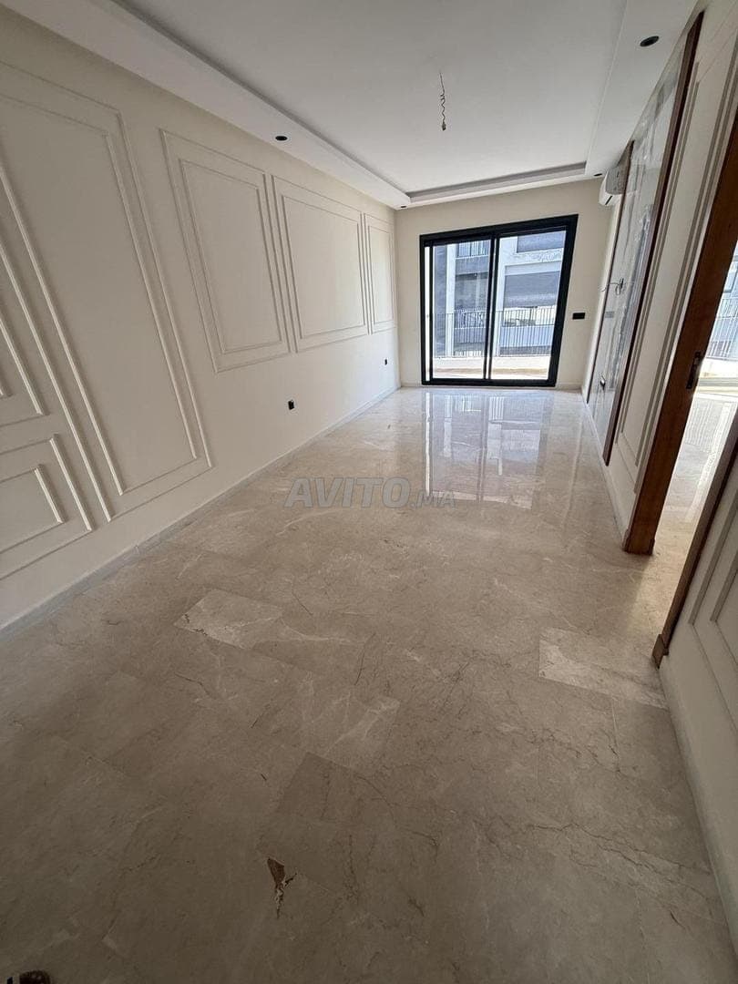Rental: 2-bedroom new apartment with 2 bathrooms
