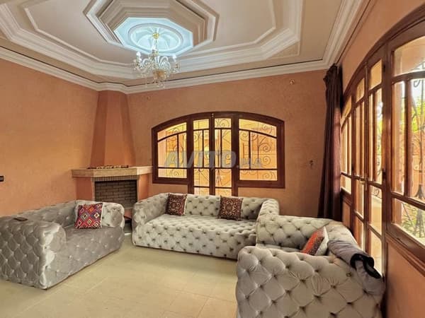 Villa 300 m² avec sous-sol à vendre 5 chambres
