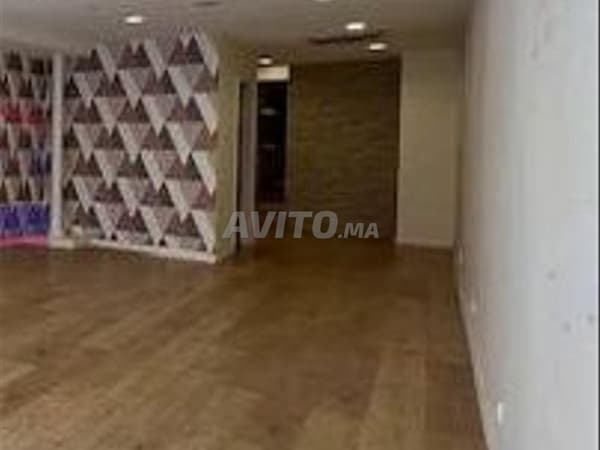 Furnished high-traffic shop in Palmier