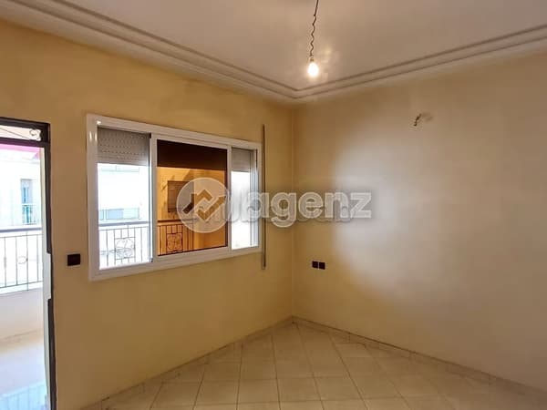 Appartement à vendre 100 m², 3 chambres Hay Badr Fès