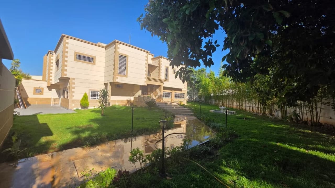 Villa à louer à Souissi usage de bureau