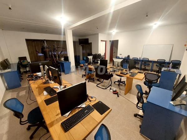 Bureau Premium Clé en Main à Louer