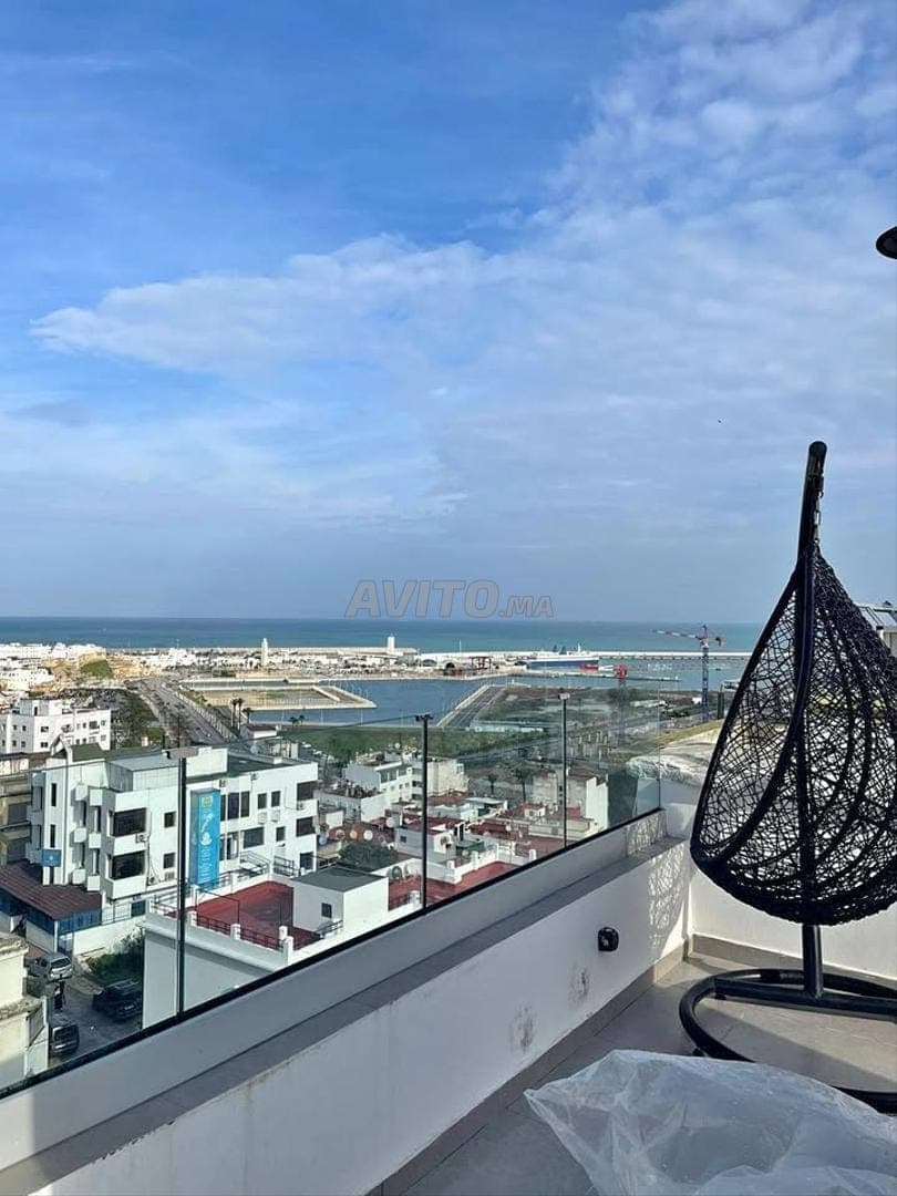 Prächtiges Duplex mit Panoramablick auf die Marina