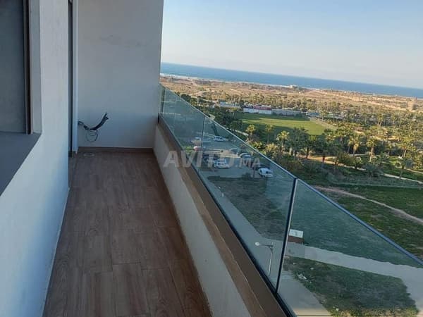 À LOUER – SUPERBE APARTAMENTO AMUEBLADO EN ZENATA