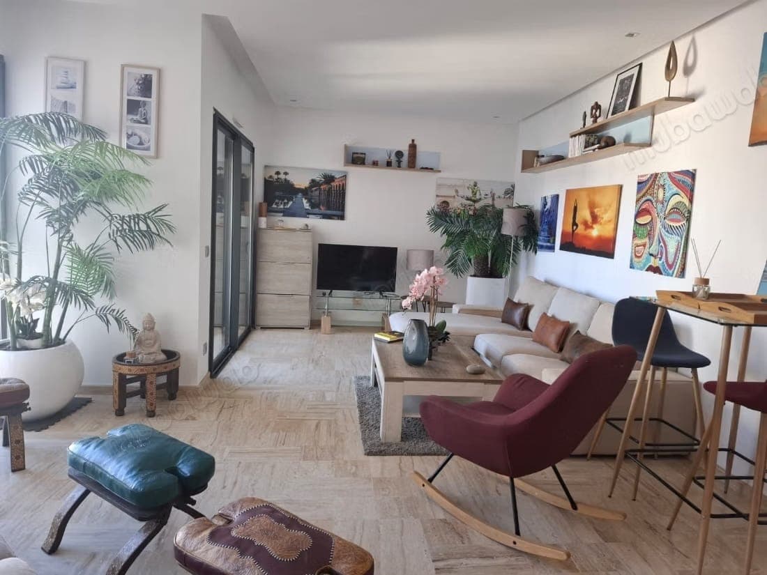 Très bel appartement en location à Casablanca Finance City. Superficie 70 m². Bien meublé