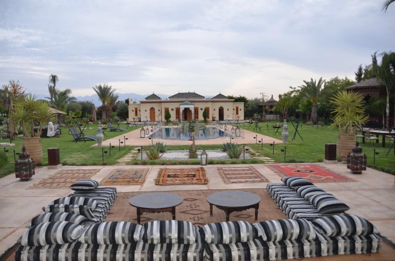 Villa Semi-Finie avec Pavillon Impérial Vue Atlas