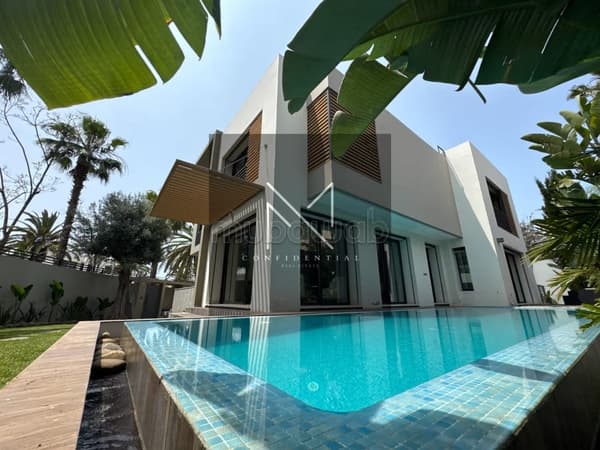 Villa Contemporaine de Prestige à Louer Meublée,