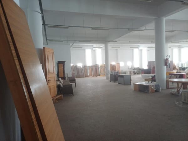 Gewerbelokal zur Miete in Agdal
