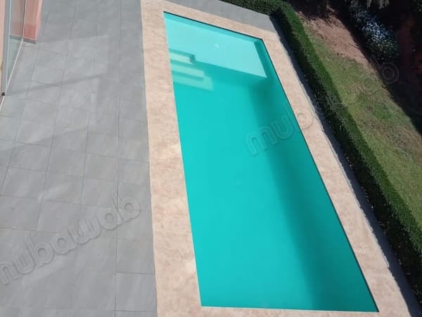Magnifique villa à louer à Ennakhil Palmeraie. 4 chambres agréables. Service de concierge…