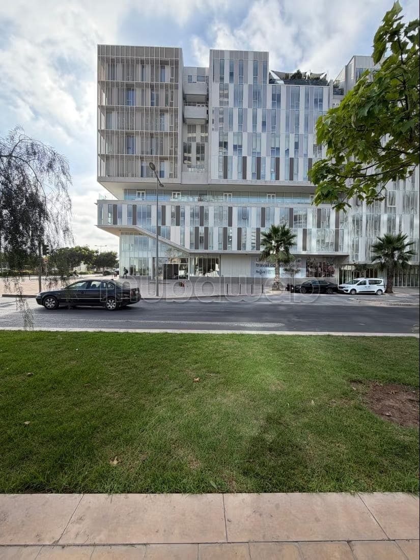 Kantoor te huur in het hart van Main street Casablanca Finance City