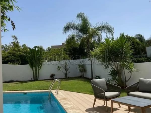 Schöne Villa zu verkaufen