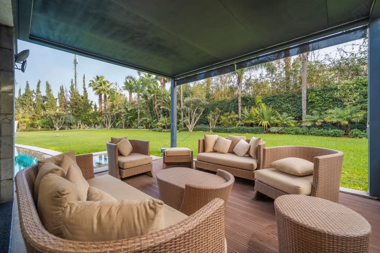 EXCLUSIEF – Hedendaagse Luxe Villa