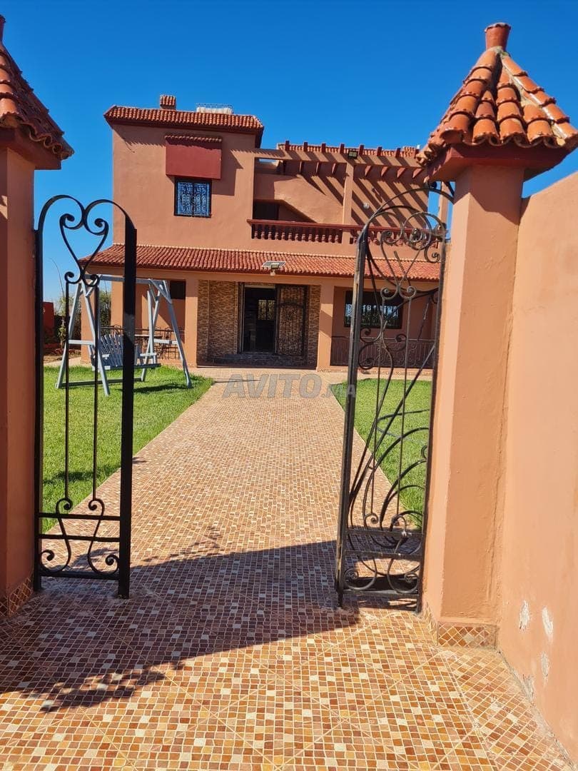 Finca de 1 hectárea con villa de 140 m² - Berrechid