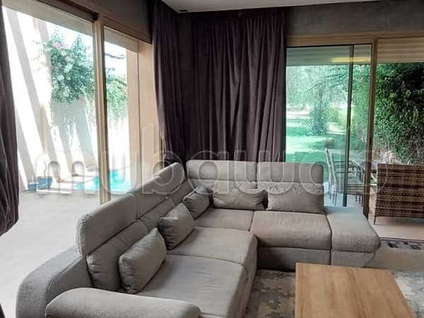 Location villa de haut standing à prestigia Agdal. 3 grandes pièces. Meublé
