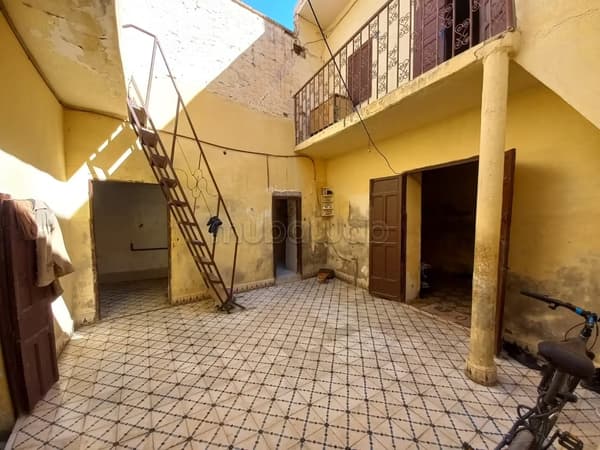 KASBAH, Riad 118 m² à Rénover Projet Clé en Main avec 4 Suites et Forte Rentabilité