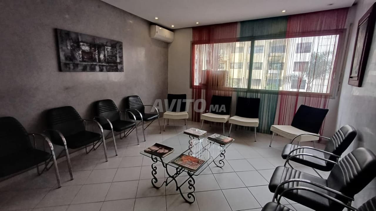 Office for rent 141 m² in Casablanca