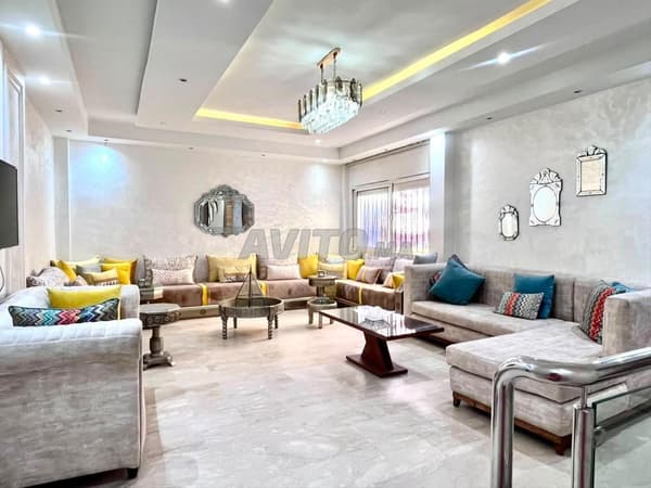 À LOUER – DUPLEX MEUBLÉ DE 120 M² À SIDI MAAROUF