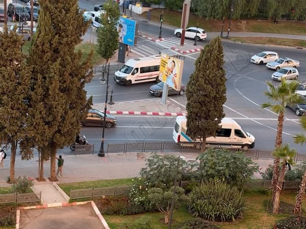 للإيجار: شقة رائعة جديدة أمام مرجان